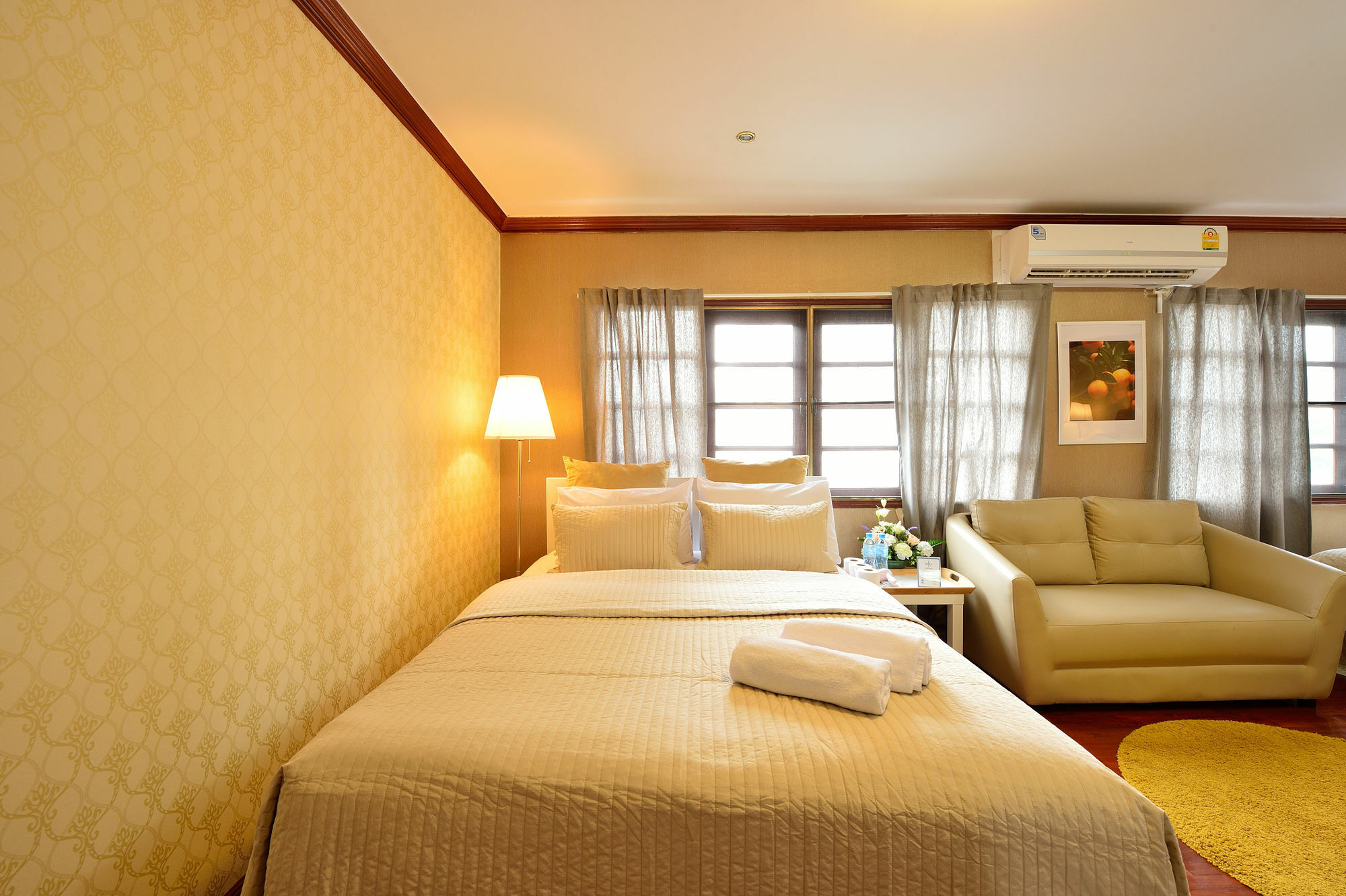 Lost And Found Bed And Breakfast Bangkok Bagian luar foto